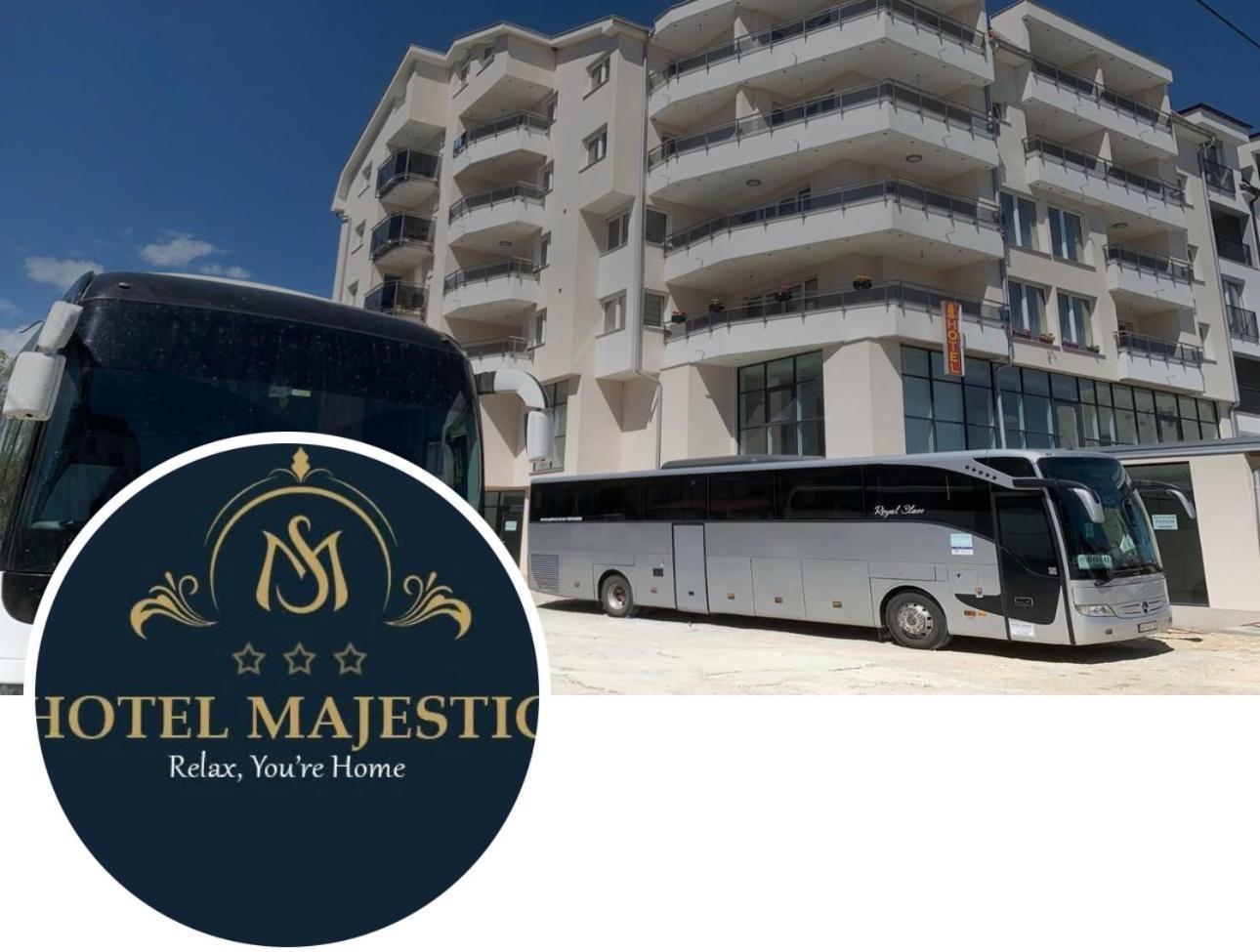 Hotel Majestic ストルガ エクステリア 写真